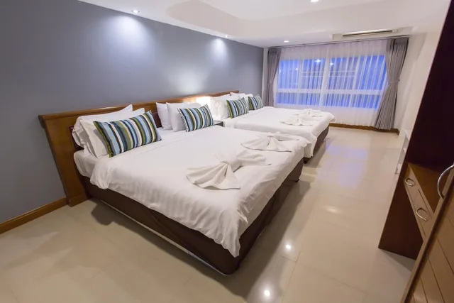 دوبلكس عائلي بسرير مزدوج وسرير فردي، KP Seaview Jomtien 2/5