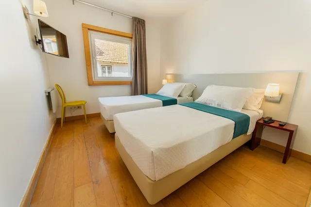 غرفة بسريرين منفصلين، Cascais Hotel 4/10