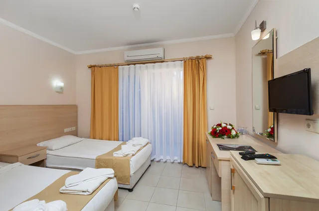 غرفة قياسية ثلاثية، Get Enjoy Hotels 2/10