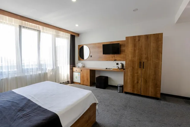 جناح بسرير كينج بشرفة، Acar Airport Hotel 4/5