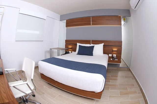 غرفة قياسية بسرير كوين، Sleep Inn Hermosillo SON 4/8