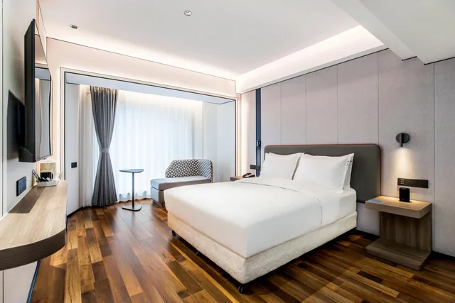 غرفة قياسية بسرير كينج وسرير كوين، HOLIDAY INN EXPRESS CHENGDE DOWNTOWN 3/9