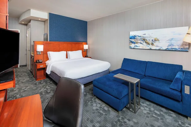 غرفة بسرير مزدوج لذوي الإعاقة، Courtyard By Marriott Santa Ana Orange County 3/8
