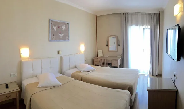 غرفة بسرير مزدوج أو سريرين منفصلين، London Hotel 1/3