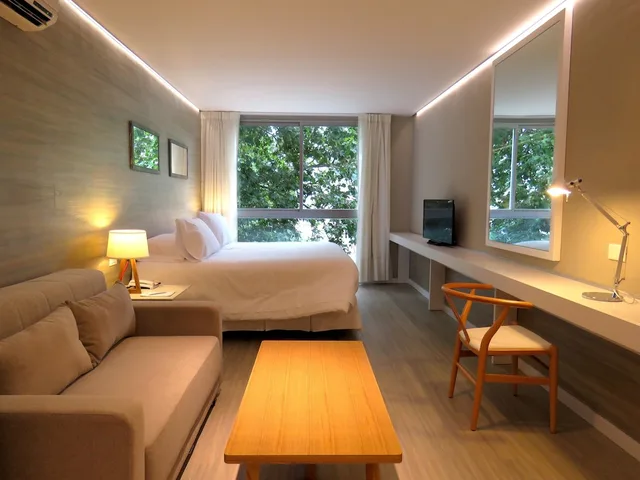 غرفة ديلوكس بسريرين منفصلين مع أريكة، Smart Hotel Montevideo 4/10