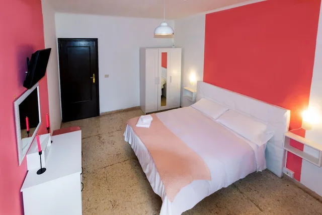 غرفة بسرير مزدوج بحمام خاص، B B Piramide Terrace 4/10