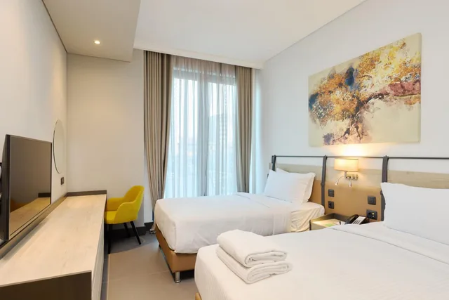 جناح بسريرين منفصلين بغرفة نوم واحدة مع أريكة، Bomonti Suites 1/4