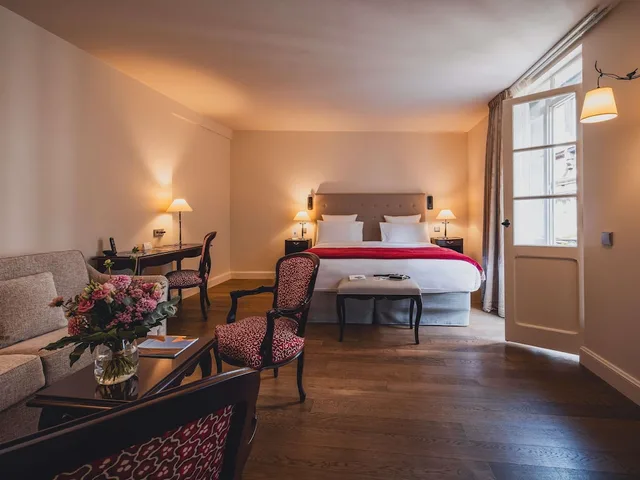 غرفة بريستيج بسريرين منفصلين وسرير كينج، Cour du Corbeau Hotel Strasbourg - MGallery Collection 4/7