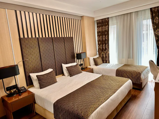 غرفة سوبيريور ثلاثية، Pell Palace Hotel and Spa 3/6