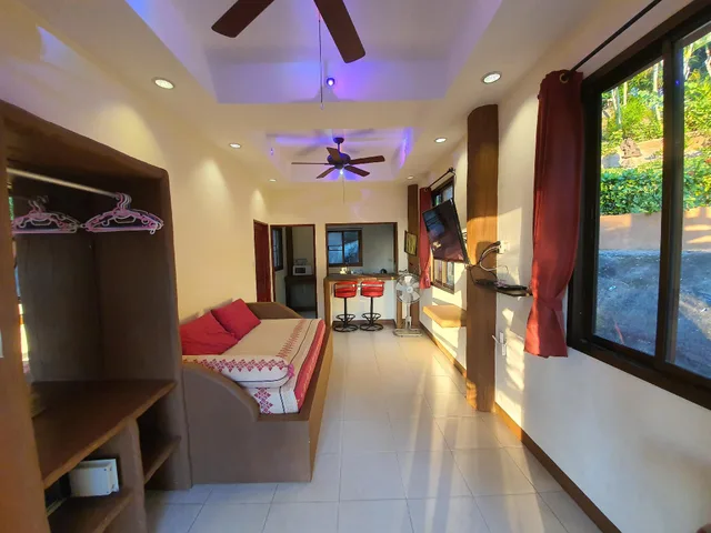 Big, Studio, Apartment, 1 King and 1 Single Beds، Moonstone Studio 2/2