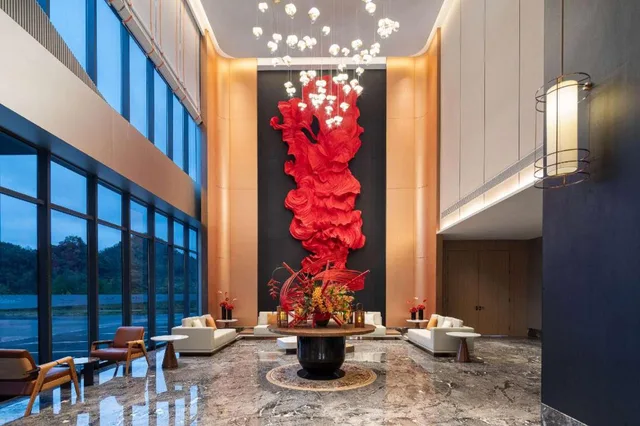 غرفة عائلية بسرير كينج وسرير فردي، Hawthorn by Wyndham Fenghuang Baiyue 1/1
