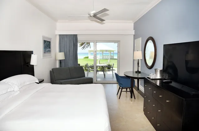 Walkout, King Bed, Ocean Front، Dreams Rose Hall Resort and Spa 2/4