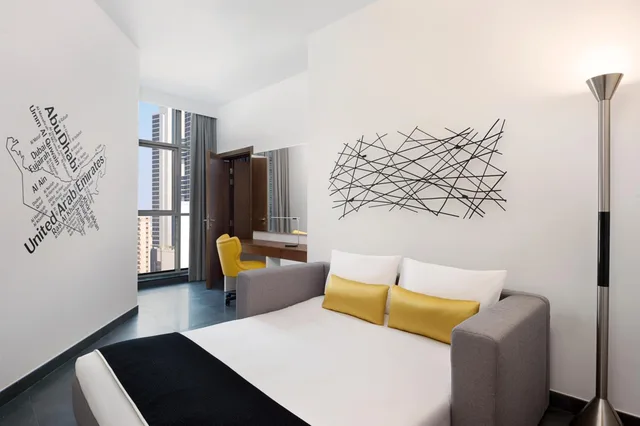 1 Bedroom, Tryp, Suite, King Bed, Sofa، Tryp By Wyndham Dubai 1/4