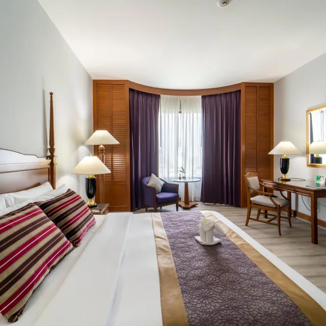 غرفة ديلوكس بسرير مزدوج أو سريرين منفصلين بإطلالة على المدينة، Century Park Hotel 2/10
