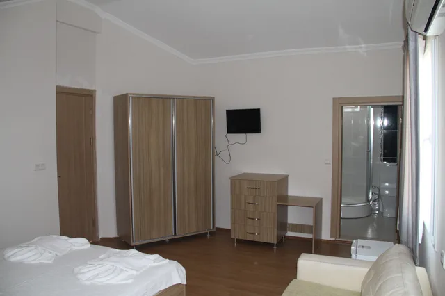 غرفة قياسية بسرير مزدوج، Tugay Hotel 7/10