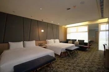 غرفة ديلوكس عائلية، Kloud Hotel 1/2