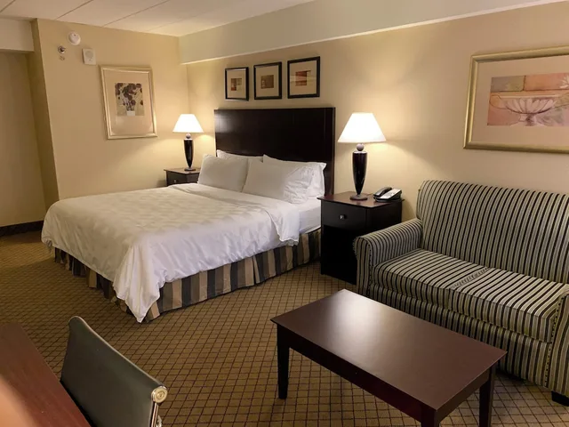 جناح بسرير كينج، Holiday Inn Johnstown-Downtown 3/5