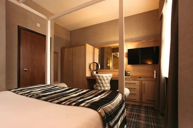 Castle, Executive, Suite, Double Bed، Vermont Hotel And Vermont Aparthotel 3/5
