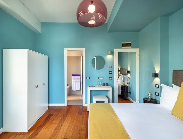 غرفة كلاسيكية بسريرين منفصلين بإطلالة جزئية على البحر، Hotel Rosabianca 2/4
