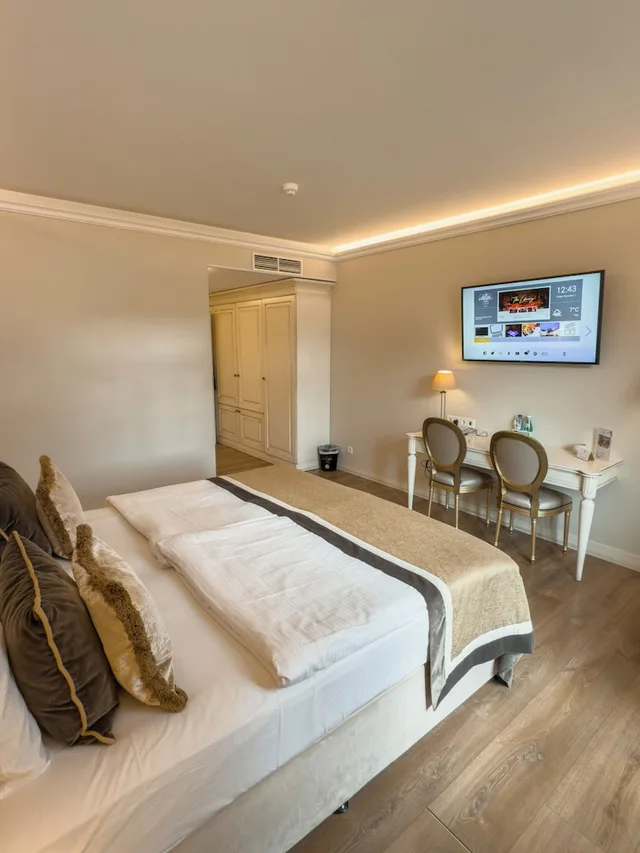 غرفة سوبيريور بسرير كينج، CHATEAU D'URSPELT 4/10