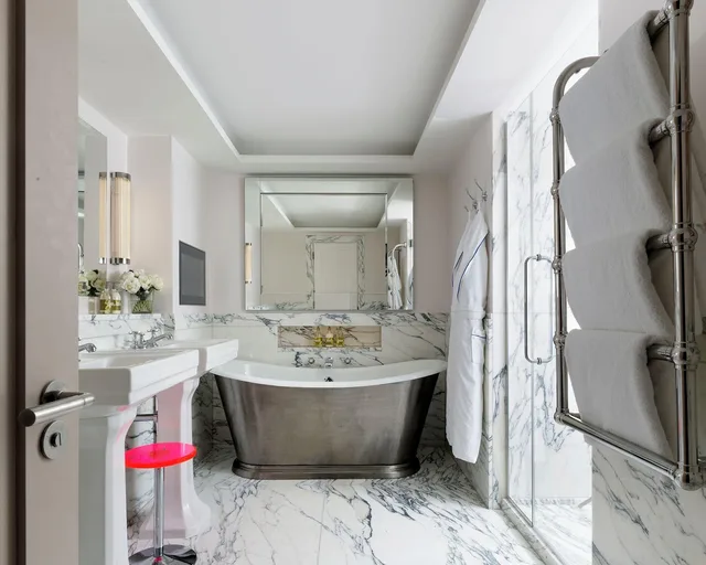1 Bedroom, Loft, Suite, Covent Garden Hotel Firmdale Hotels 2/2