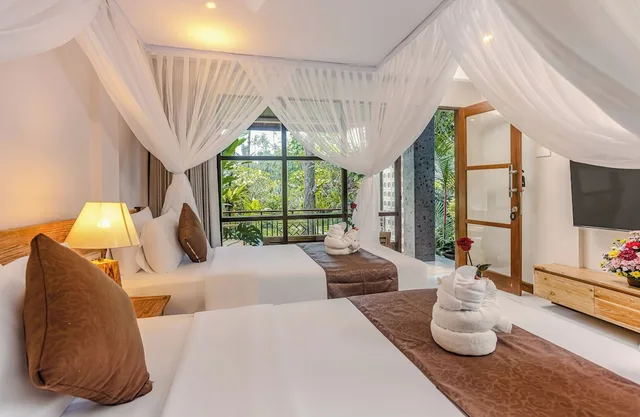 2 Bedrooms, Family, Bungalow, King and Twin Beds, Garden View, Garden Area، Alas Petulu Villa Resort And Spa 9/10