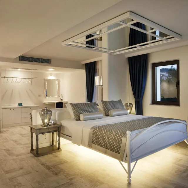 جناح جونيور بإطلالة على البحر، Alley Prime Hotel 2/10