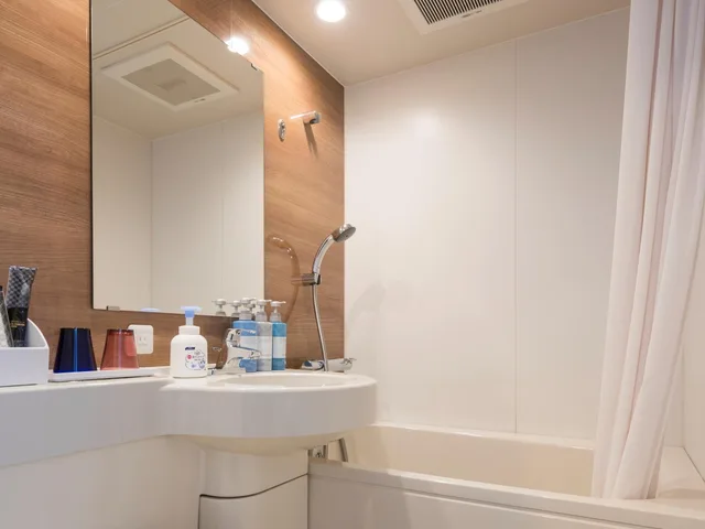 غرفة بسرير نصف مزدوج، Hotel Hakata Nakasu Inn 3/5