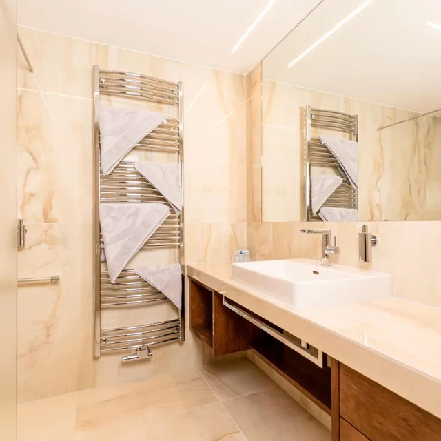 Room, Double Bed, Fun & Spa Hotel Strass 5/6