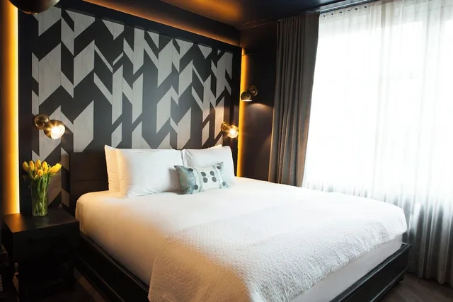غرفة كلاسيكية بسرير كينج لذوي الإعاقة، The Tillary Hotel Brooklyn 2/3