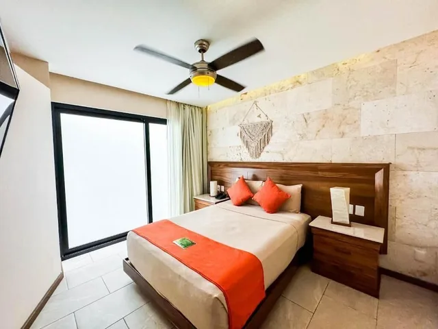 جناح بسرير كوين مع أريكة، Grand Fifty Suites 3/10