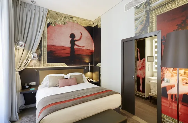 غرفة قياسية بسرير كوين، Hotel Indigo Paris - Opera by IHG 5/8