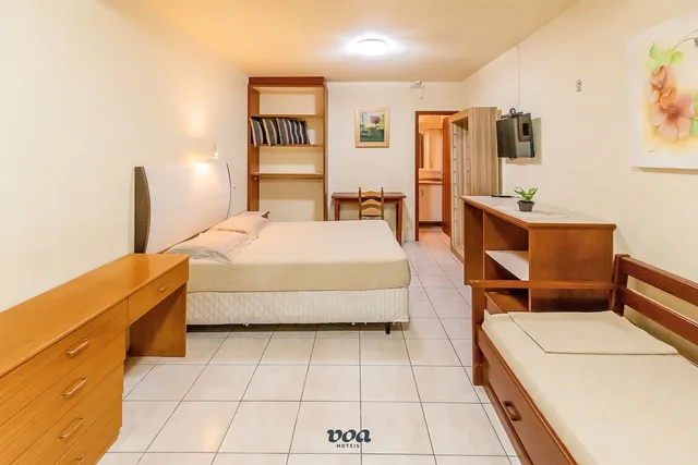 غرفة قياسية ثلاثية بسرير مزدوج وسرير فردي، VOA Samuka Hotel 10/10