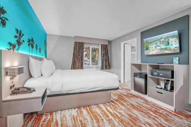 غرفة بسرير كينج لذوي الإعاقة، Avania Inn of Santa Barbara 2/5