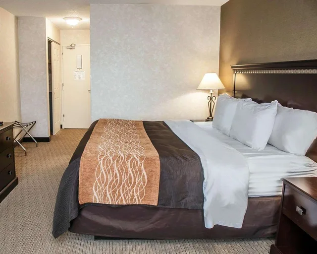 غرفة بسرير كينج، Quality Inn Seekonk-Providence 2/2