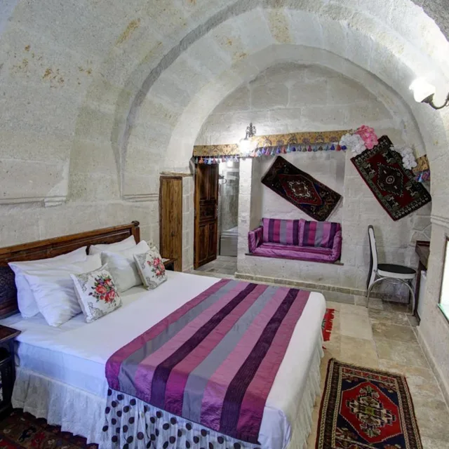 Deluxe, Double Bed, Roc Of Cappadocia 1/5