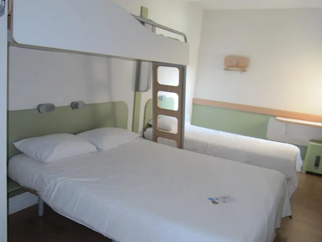 غرفة ثلاثية، Ibis Budget Pontivy 4/10