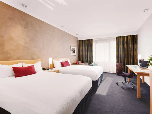 غرفة بريميوم بسرير مزدوج، Mercure Melbourne Albert Park 1/4
