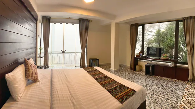 Senior, Double Bed, Balcony، Sapa Village Hotel 2/2