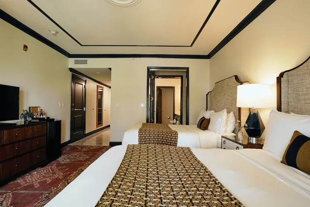 Premier, 2 Queen Beds, The Oliver Hotel of Oxford 1/5
