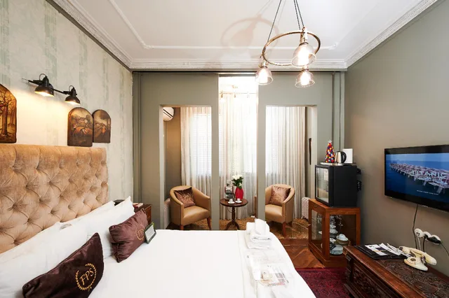 غرفة قياسية بسرير كوين، Faik Pasha Hotels 2/2
