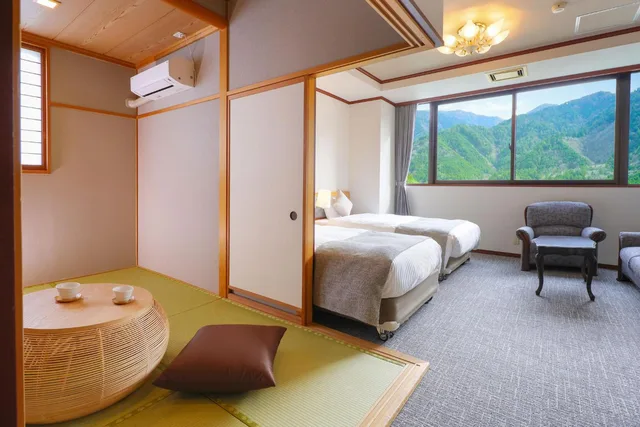 غرفة داخلية يابانية غربية سوبيريور بحوض استحمام، Hotel Kisoji 3/6
