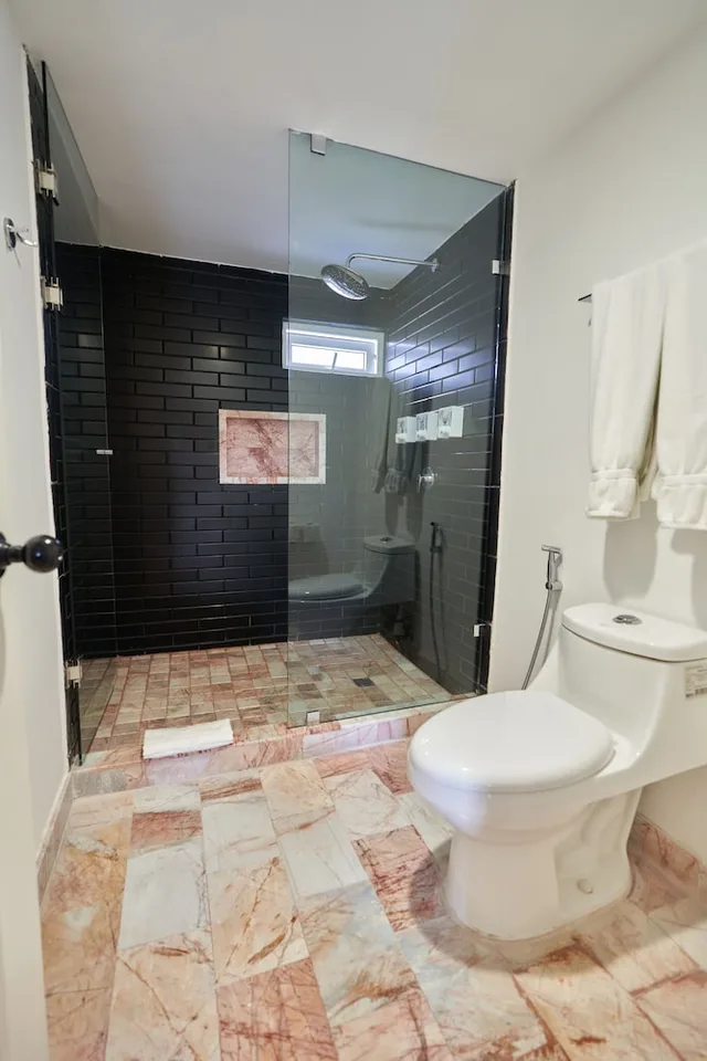 Cool, Nest, Queen Bed، The Xperience by g - Adults Only 9/10