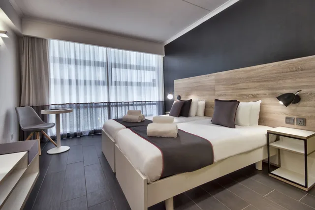 غرفة قياسية بسرير مزدوج، BE HOTEL 4/10