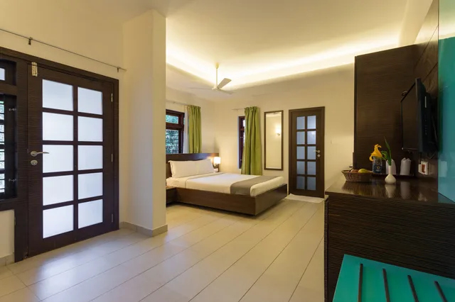 Rosewood, Queen Bed، The Woods Resort 5/10