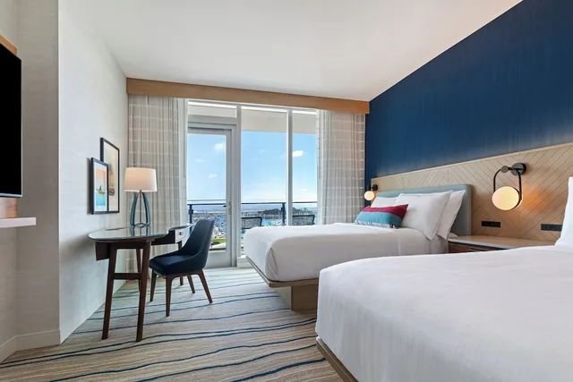 Room, 2 Queen Beds, Marina View, Balcony, Gaylord Pacific Resort & Convention Center 3/5