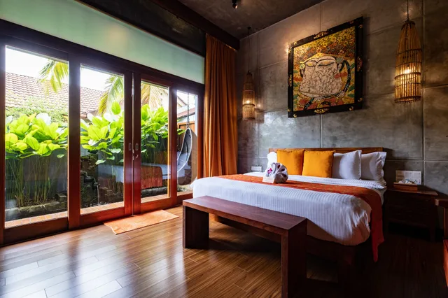 غرفة سوبيريور بسرير كينج بإطلالة على الحديقة بحوض استحمام، Ipoh Bali Hotel 1/3