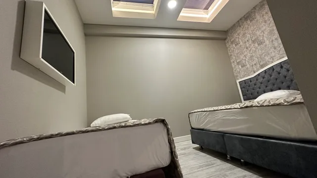Basement, Triple، The Meretto Hotel Istanbul 2/5