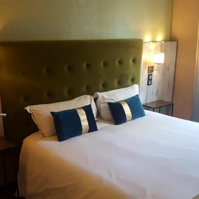 غرفة مفردة، Euro Hotel Paris Creteil 4/9