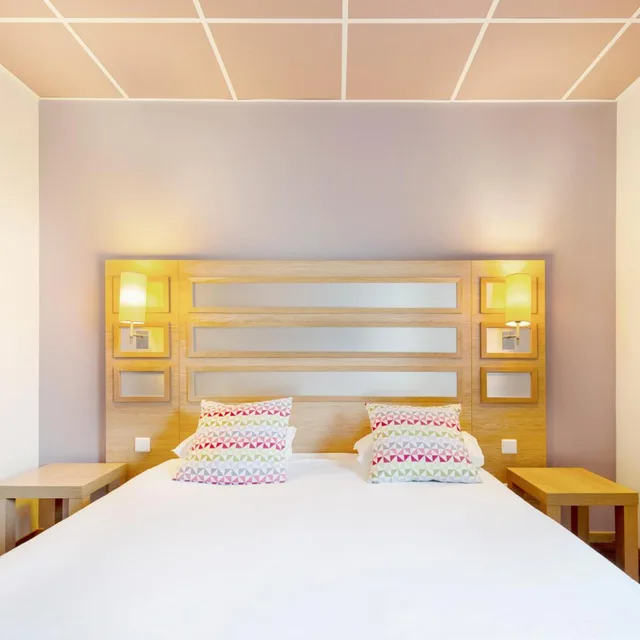 غرفة قياسية بسرير كينج، Hotel Campanile Metz Nord - Talange 2/10
